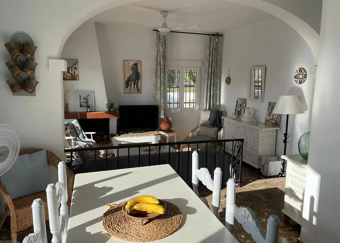 Naricha 1 Menyber Holiday home